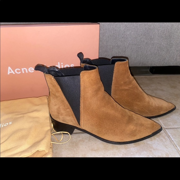 Acne Studios Jensen Suede Ankle Boots - Picture 6 of 13